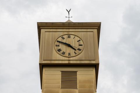 After continued debates on demolition, the old courthouse still stands. ZACH TAYLOR/Staff