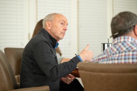 Clarkesville City Councilman Brad Coppedge explains the parking study in the work session on Monday. ZACH TAYLOR/Staff
