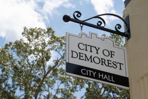 Demorest hears from residents about wants for the future of the city. ZACH TAYLOR/Staff
