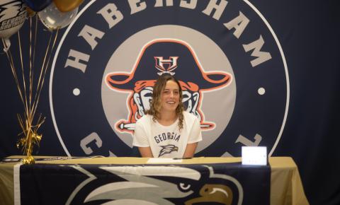Paisley Cathey was all smiles during her signing ceremony at HCHS earlier this week. RAEGAN TURNER/HCHS