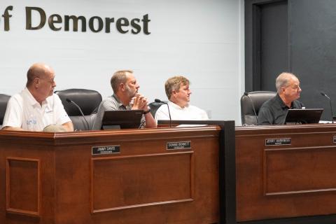 (Left to right) Councilman Jimmy Davis, Councilman Donnie Bennett, Mayor Jerry Harkness, and City Manager Mark Musselwhite listen to the new zoning ordinance amendments in the special called meeting on Monday. ZACH TAYLOR/Staff