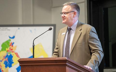 HUB of Habersham Executive Director Todd Colwell officiates the election forum for the City of Demorest. (Zach Taylor/Staff)