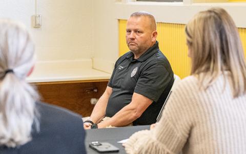Demorest Police Chief Casey Chastain takes the stand in an alcohol license revocation hearing involving Chevron Food Mart. (Zach Taylor/Staff)
