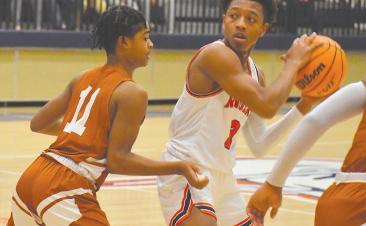 Habersham Central’s Malachi Dooley scored 21 points Friday night against Lanier.