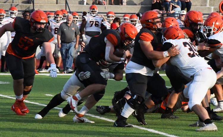 Habersham Central’s Bland Grizzle plows ahead against Hart County. MATTHEW OSBORNE/Staff