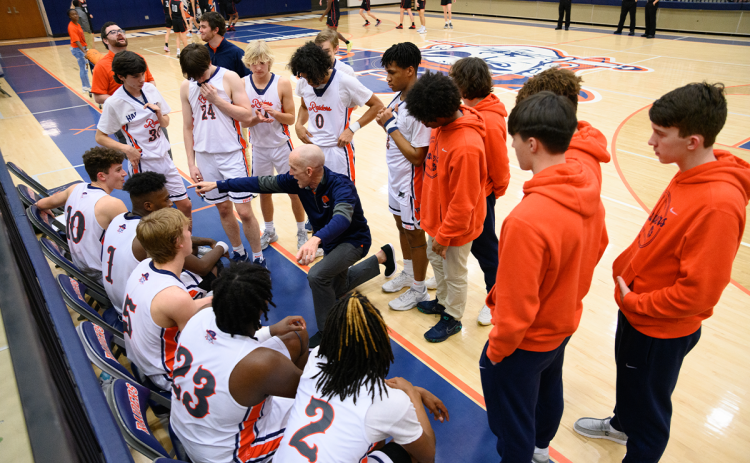 Habersham Central coach Tommy Yancey instructs his team during the Region 8-6A tournament. The Raiders finished third in the tournament. ZACH TAYLOR/Special
