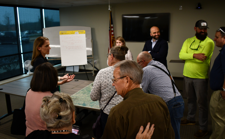 Julie Price, Consultant for GDOT of Arcadis, takes suggestions from members of the surrounding community in regard to Georgia Highway 365. JOHN DILLS/Staff