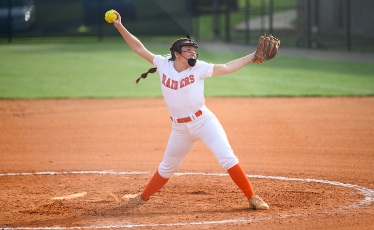Habersham Central’s Hannah Odum fires to the plate. LANG STOREY/Staff