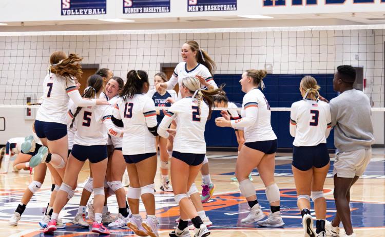 The Lady Raiders celebrated just having reserved their spot in the Elite Eight. MEG LABARBERA/HCHS(Instagram: barbs.media)