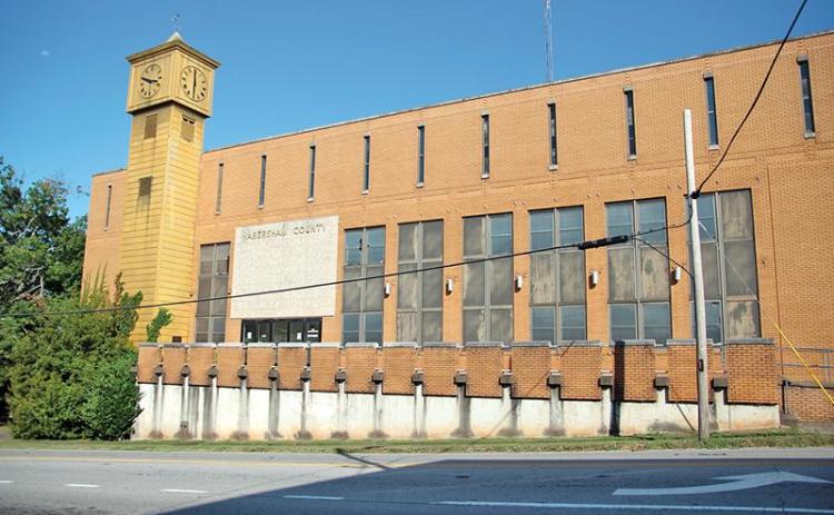 The old Habersham County courthouse is still up for grabs. FILE