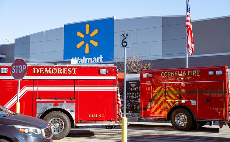 Demorest responds to a mutual aid call at Walmart in Cornelia alongside the Cornelia Fire Department and Habersham County Fire. ZACH TAYLOR/Staff