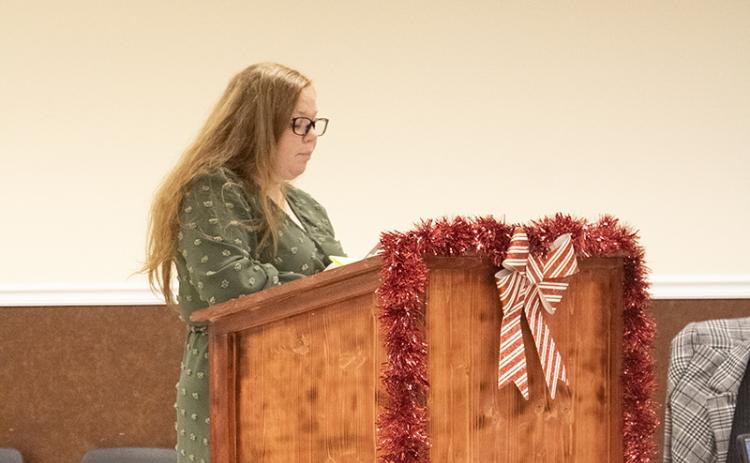 Chief Administrative Officer Emily Woodmaster presents multiple agenda items to the council, including the fire feasibility study and ARPA fund allocations for review. HANNAH CAUDELL/Staff