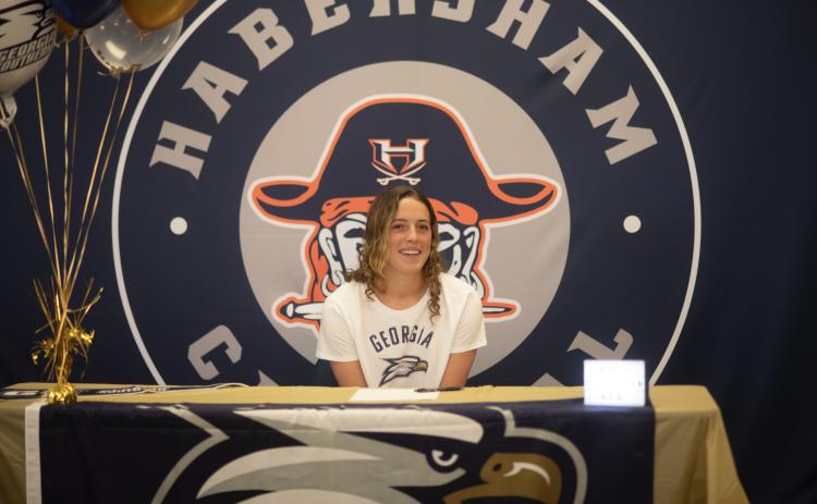 Paisley Cathey was all smiles during her signing ceremony at HCHS earlier this week. RAEGAN TURNER/HCHS