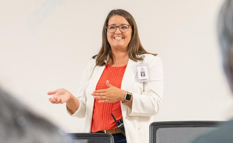 Cornelia Elementary School Principal Carrie Trotter introduces the new ELA standards to parents. (Zach Taylor/Staff)