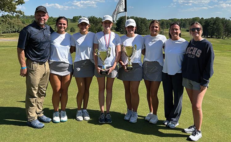 The Habersham Central girls golf team includes Coach Shawn Blackburn, Jamie Baker, Kadyn Green, Charlotte Smith, Macey Harrison, Aedyn James, Coach Joni Blackburn and Coach Sydney Blackburn. (Submitted)
