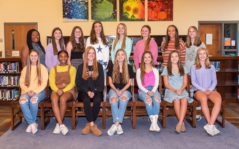 Junior homecoming court candidates are (front row, from left) Lyndee Carver, Amayah Dooley, Blair Vickery, Anna Beth Ramey, Georgia Kerr, Ava Caudell and Addison Banks. Back row are (from left) Ebonie King, Allison Highsmith, Madison Taylor, Kyia Barrett, Sophie Bramlett, Riley Wilson, Charli Barbour and Piper Turner. LORI GARY/Submitted