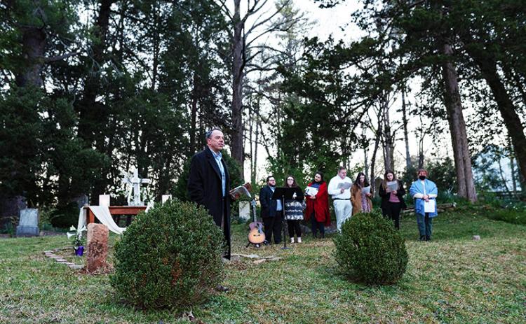 Rev. Matthew Henderson speaks at the Easter Sunday sunrise service at the Old Clarkesville Cemetery. E. LANE GRESHAM/Special