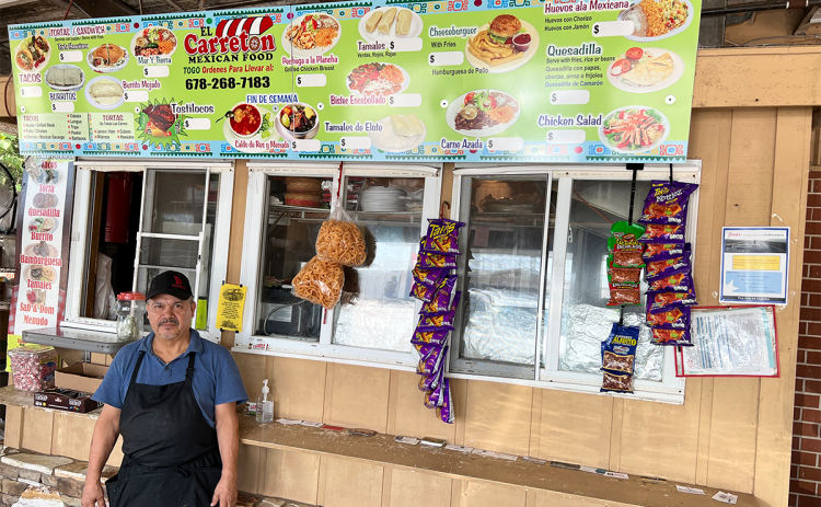 El Carreton in Cornelia is one of the many Hispanic-owned businesses in Habersham County. Owner Jesus Gonzales, originally from Jalisco, Mexico, opened the restaurant eight years ago. AMARIS E. RODRIGEZ/Staff